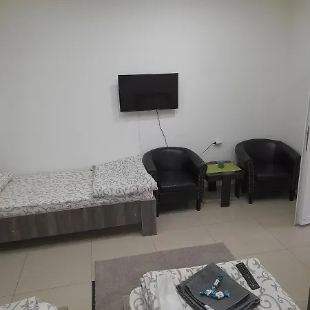 Apartman Mladenovic Apartment *